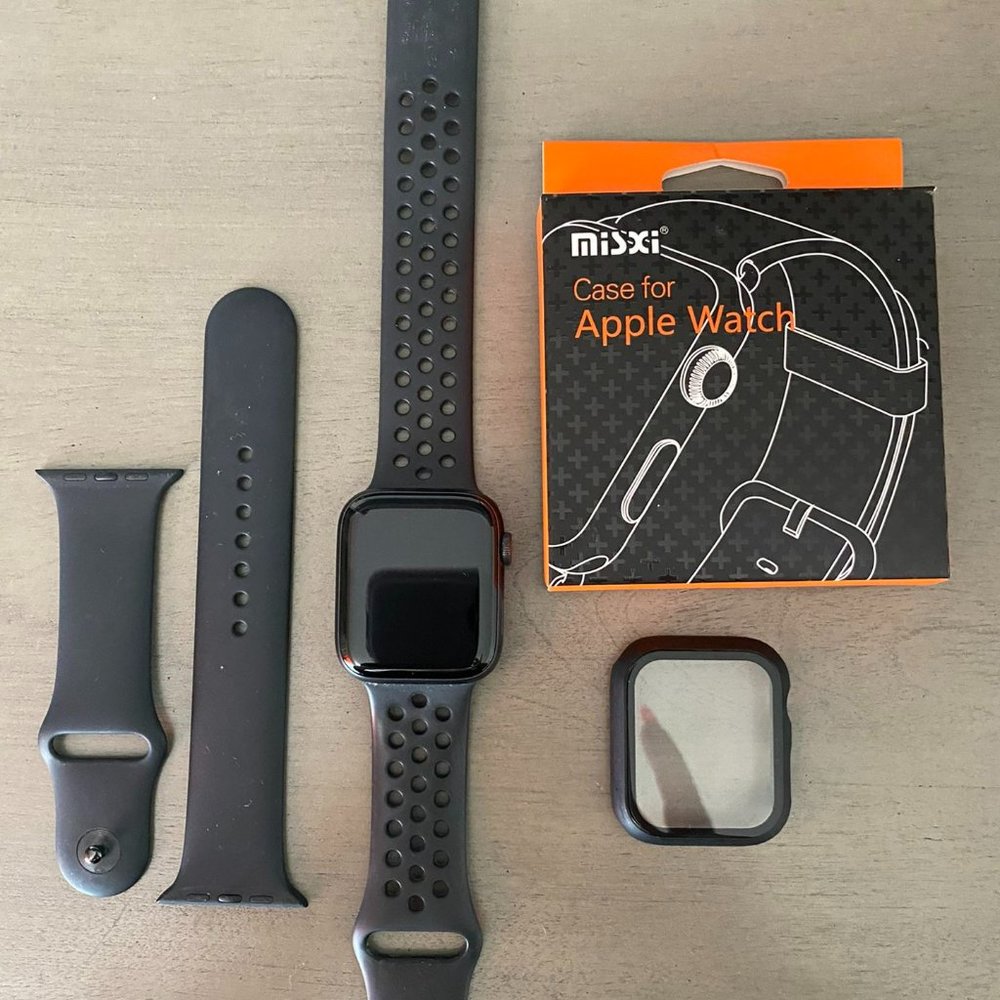 Apple Watch Series 5 44mm